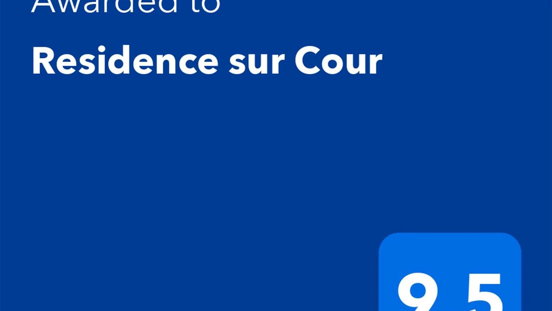 Sur Cour Apartment *